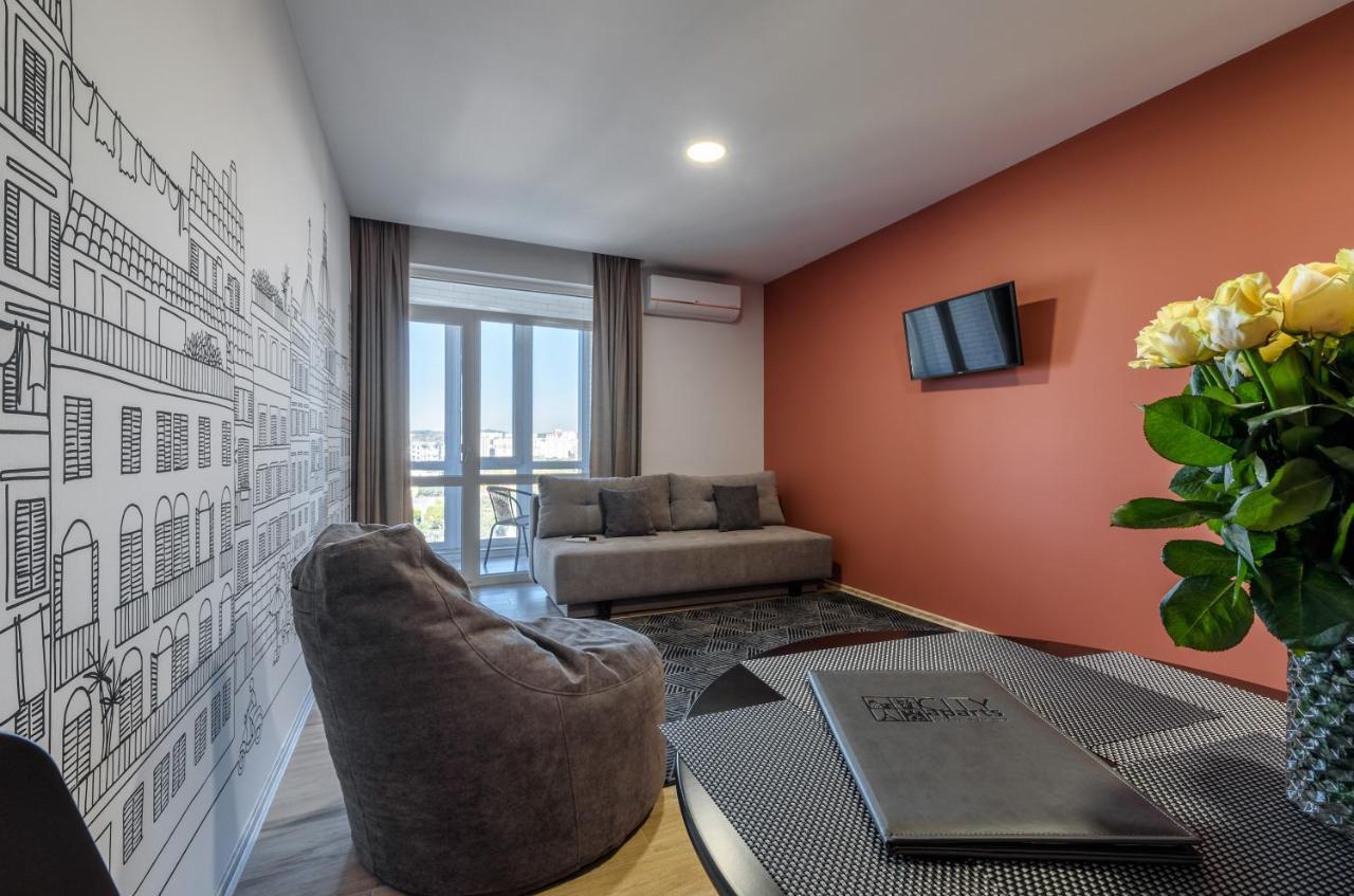 City Aparts Lviv Ngoại thất bức ảnh